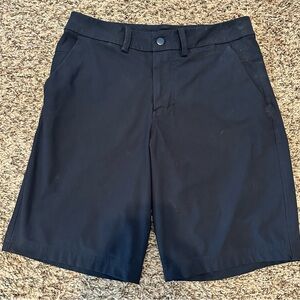 Men’s Lululemon Black Shorts Size 30 EUC